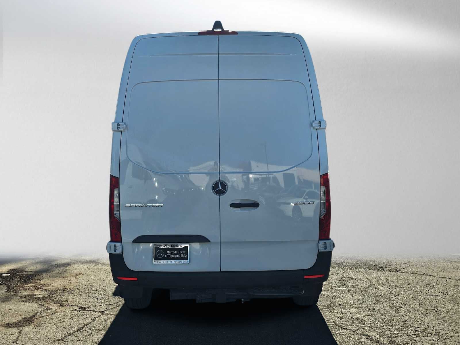 2026 Mercedes-Benz Sprinter Cargo 2500 Standard Roof I4 Diesel 144 RWD