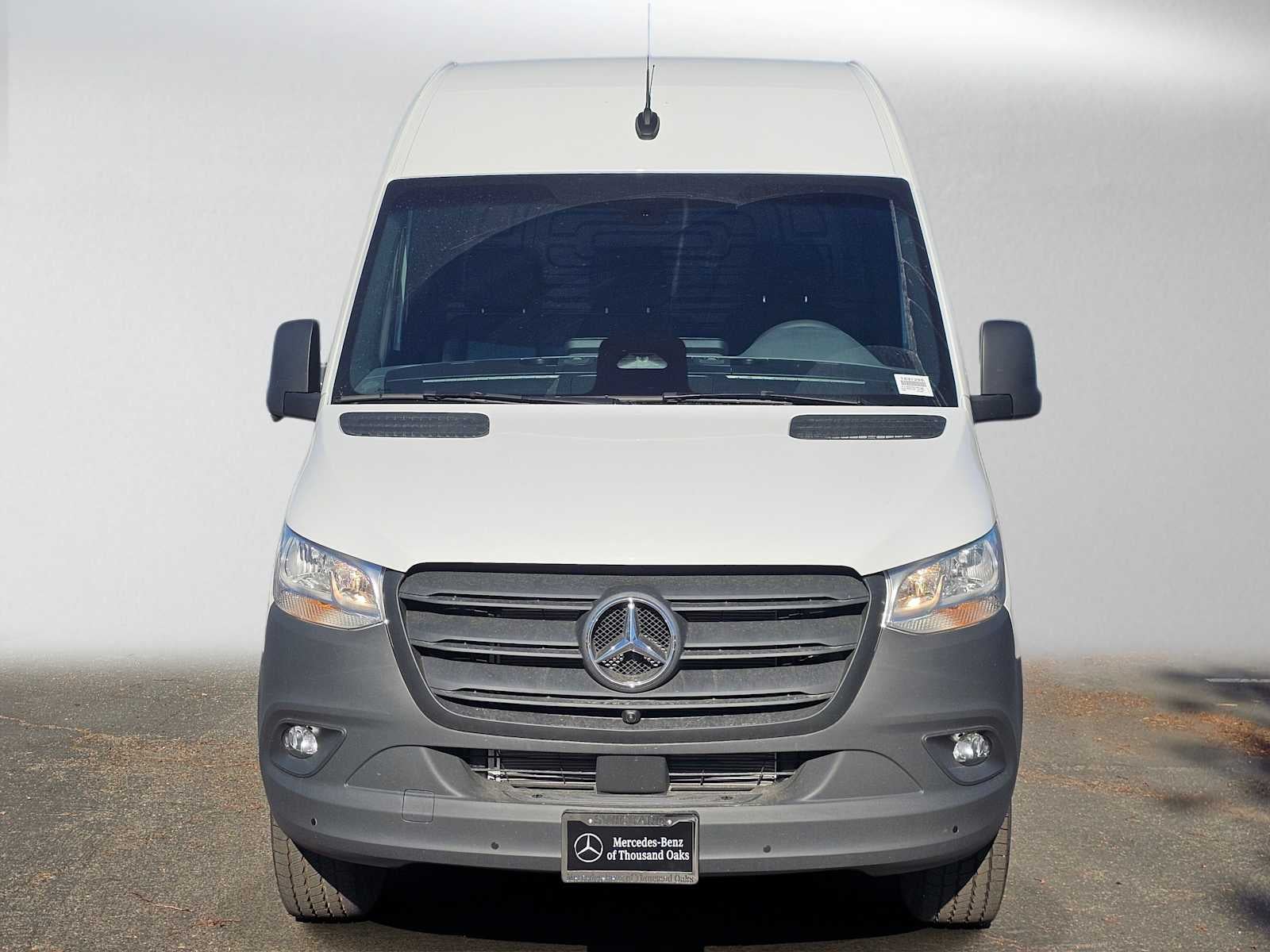 2026 Mercedes-Benz Sprinter Cargo 2500 Standard Roof I4 Diesel 144 RWD