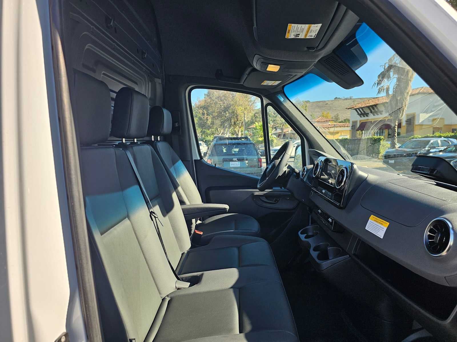 2026 Mercedes-Benz Sprinter Cargo 2500 Standard Roof I4 Diesel 144 RWD