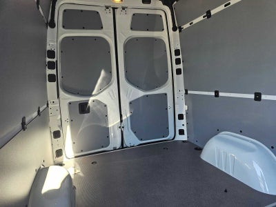 2026 Mercedes-Benz Sprinter Cargo 2500 Standard Roof I4 Diesel 144 RWD