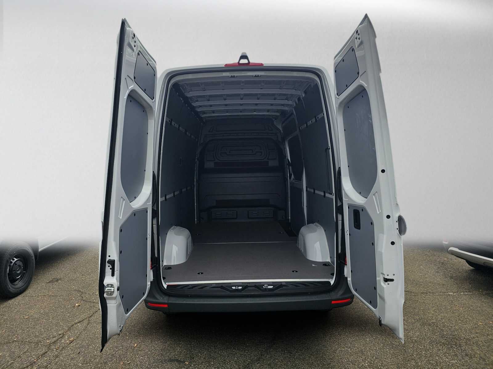 2026 Mercedes-Benz Sprinter Cargo 2500 Standard Roof I4 Diesel 144 RWD
