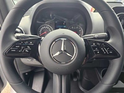 2026 Mercedes-Benz Sprinter Cargo 2500 Standard Roof I4 Diesel 144 RWD