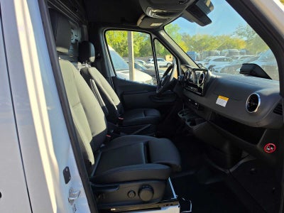 2026 Mercedes-Benz Sprinter Cargo 2500 Standard Roof I4 Diesel 144 RWD