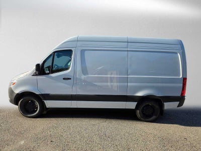 2026 Mercedes-Benz Sprinter Cargo 2500 Standard Roof I4 Diesel 144 RWD