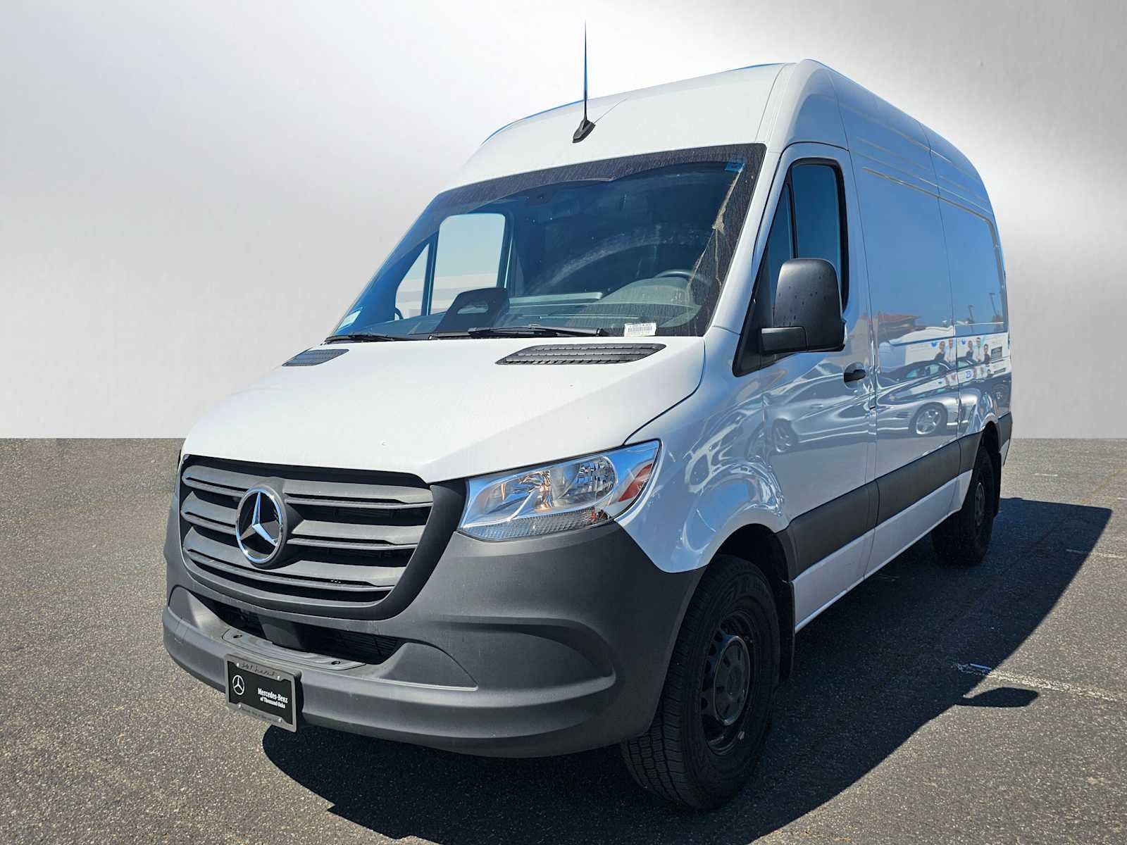 2025 Mercedes-Benz Sprinter Cargo Van 2500 Standard Roof I4 Diesel 144 RWD