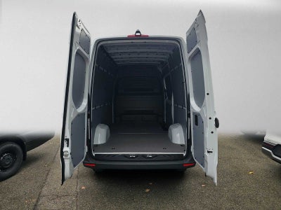 2026 Mercedes-Benz Sprinter Cargo 2500 Standard Roof I4 Diesel 144 RWD