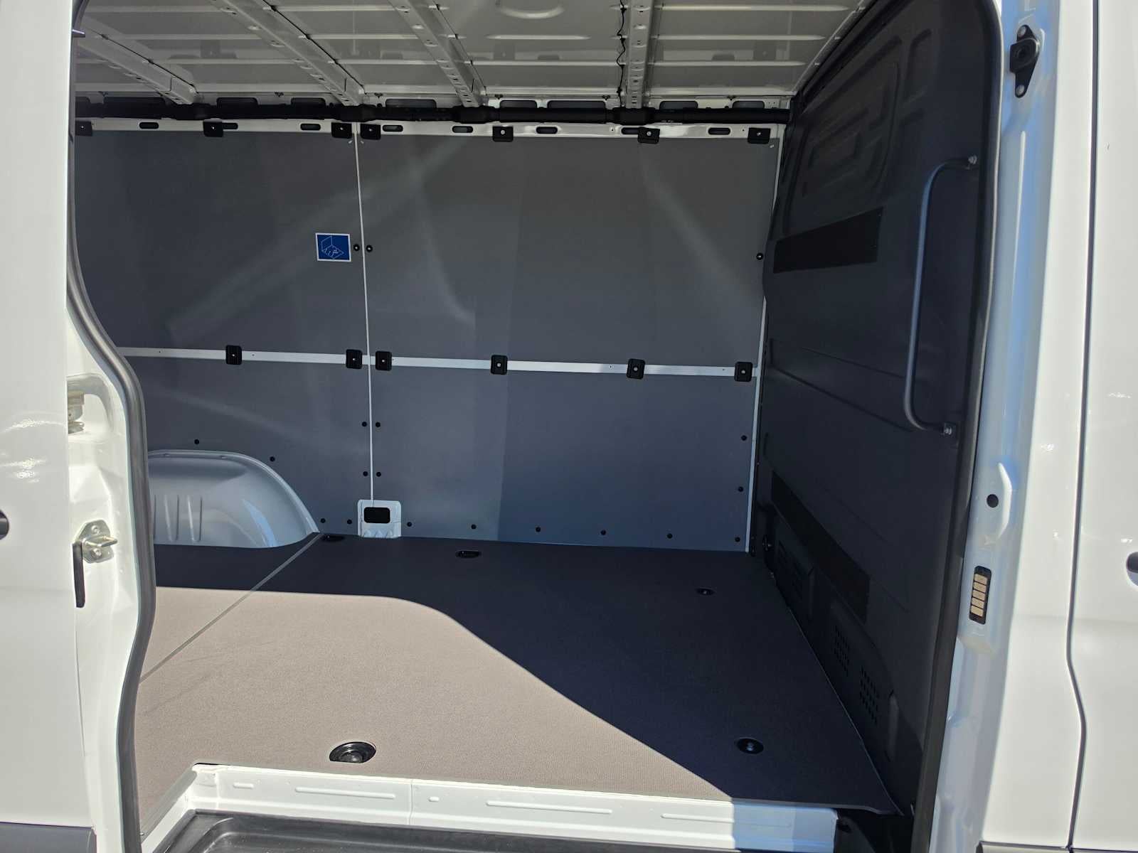 2026 Mercedes-Benz Sprinter Cargo 2500 Standard Roof I4 Diesel 144 RWD