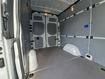 2025 Mercedes-Benz Sprinter Cargo Van 2500 Standard Roof I4 Diesel 144" RWD