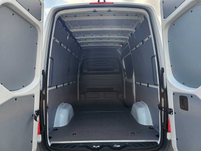 2025 Mercedes-Benz Sprinter Cargo Van 2500 Standard Roof I4 Diesel 144" RWD