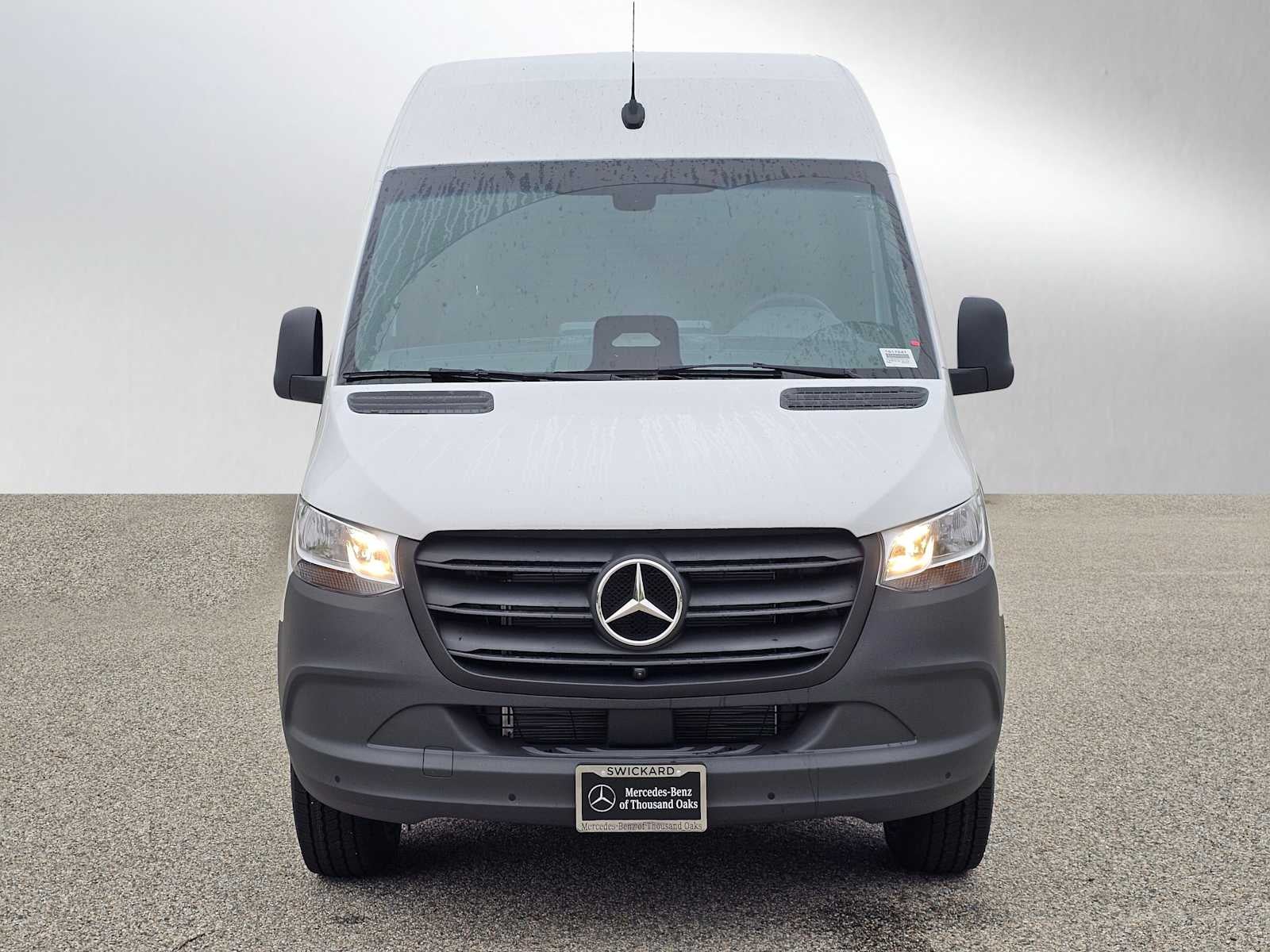 2026 Mercedes-Benz Sprinter 2500 Standard Roof I4 Diesel 144 RWD