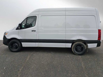 2025 Mercedes-Benz Sprinter Cargo Van 2500 Standard Roof I4 Diesel 144" RWD