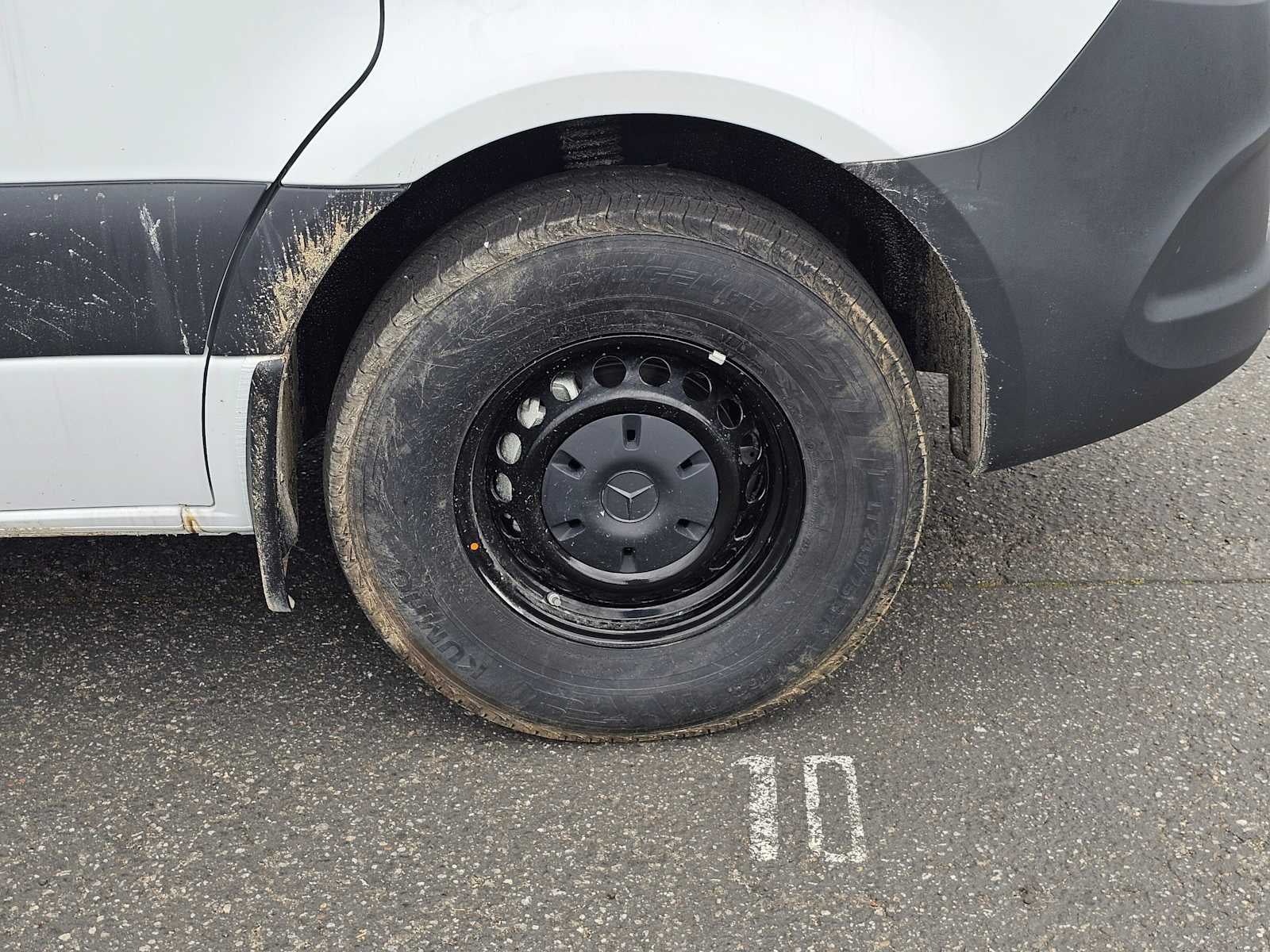 2025 Mercedes-Benz Sprinter Cargo Van 2500 Standard Roof I4 Diesel 144" RWD