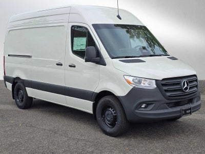 2025 Mercedes-Benz Sprinter Cargo Van 2500 Standard Roof I4 Diesel 144" RWD