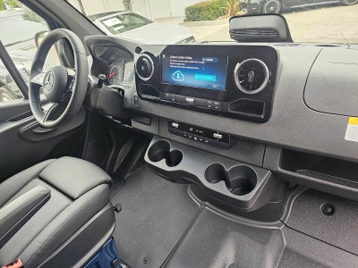 2025 Mercedes-Benz Sprinter Cargo Van 2500 Standard Roof I4 Diesel 144" RWD