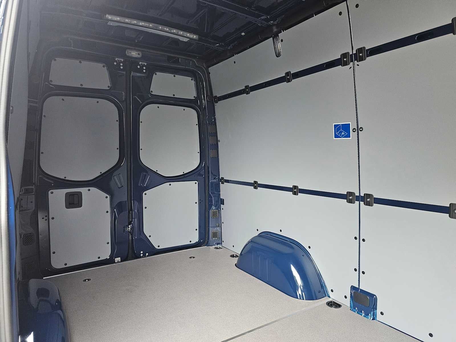 2025 Mercedes-Benz Sprinter Cargo Van 2500 Standard Roof I4 Diesel 144" RWD