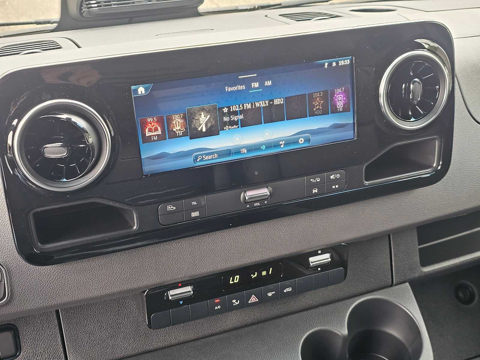 2025 Mercedes-Benz Sprinter Cargo Van 2500 Standard Roof I4 Diesel 144" RWD