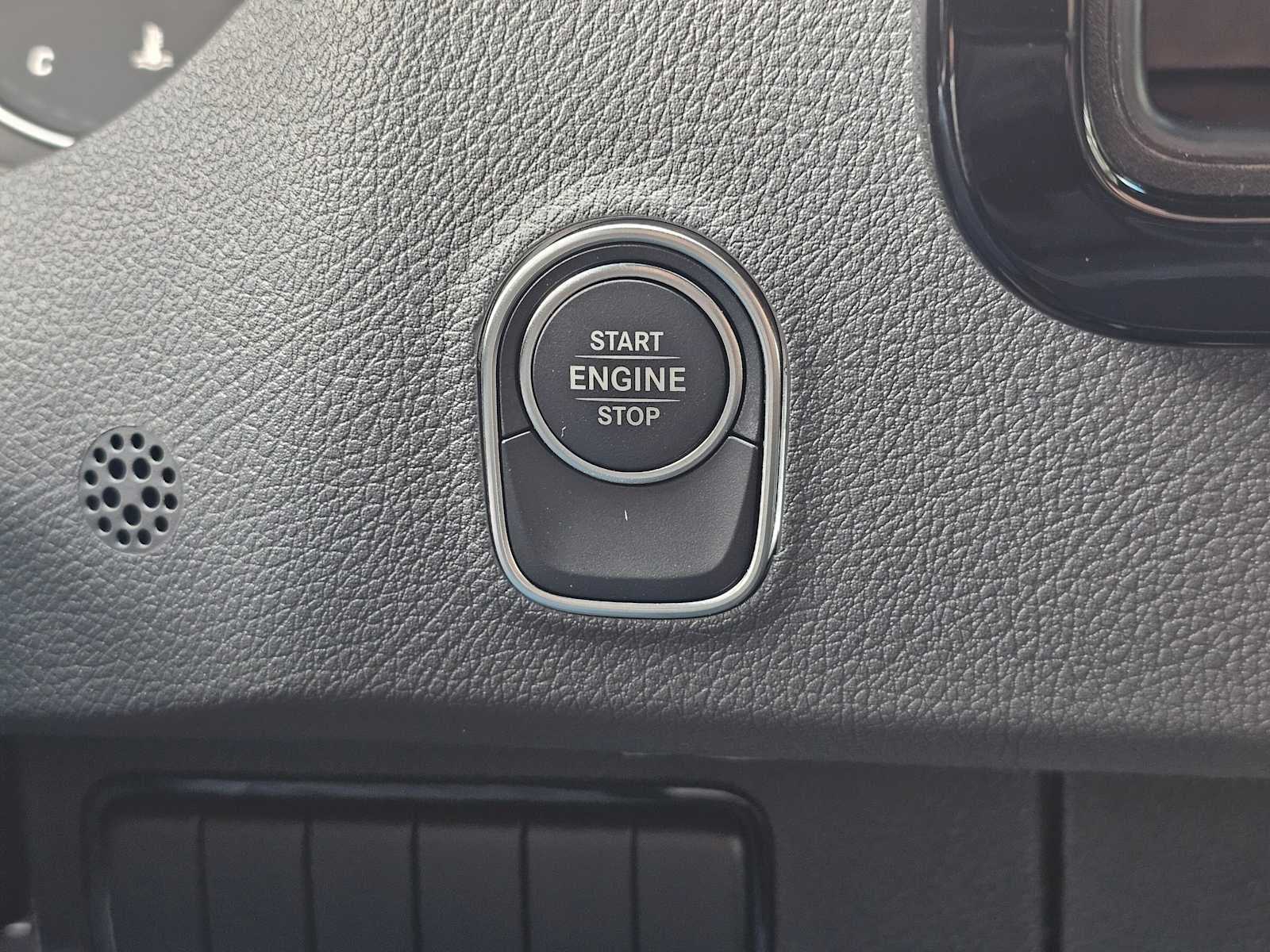 2025 Mercedes-Benz Sprinter Cargo Van 2500 Standard Roof I4 Diesel 144" RWD