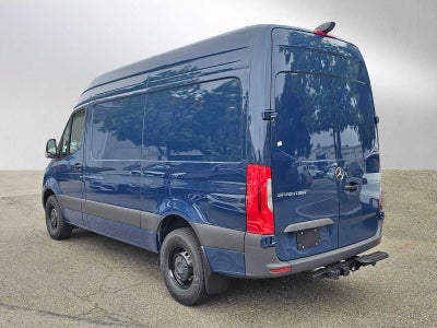 2025 Mercedes-Benz Sprinter Cargo Van 2500 Standard Roof I4 Diesel 144" RWD