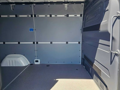 2026 Mercedes-Benz Sprinter Cargo 2500 Standard Roof I4 Diesel 144 RWD