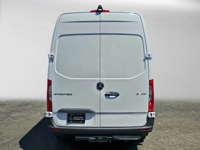 2026 Mercedes-Benz Sprinter Cargo 2500 Standard Roof I4 Diesel 144 RWD