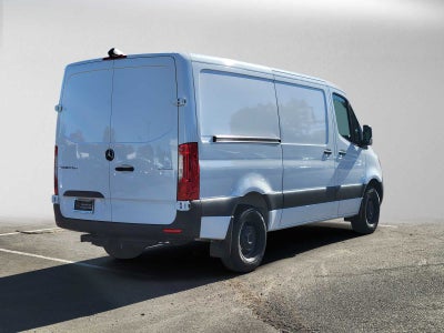 2026 Mercedes-Benz Sprinter Cargo 2500 Standard Roof I4 Diesel 144 RWD