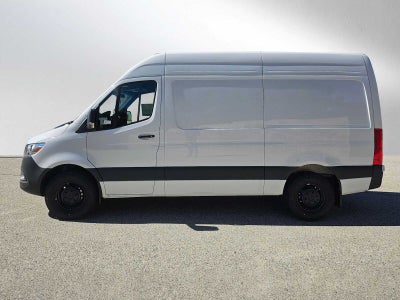 2026 Mercedes-Benz Sprinter 2500 Standard Roof I4 Diesel 144" RWD