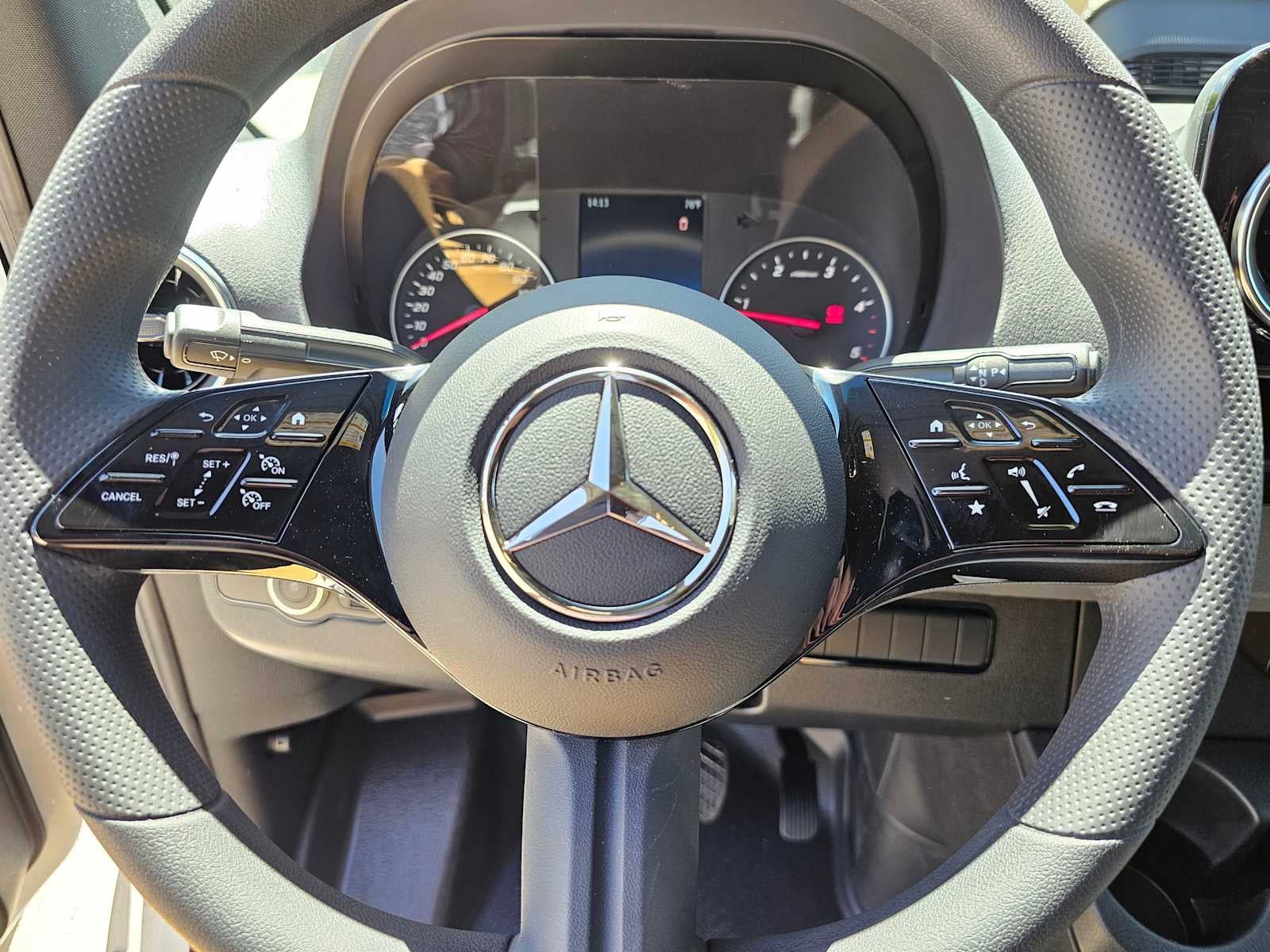 2026 Mercedes-Benz Sprinter 2500 Standard Roof I4 Diesel 144 RWD