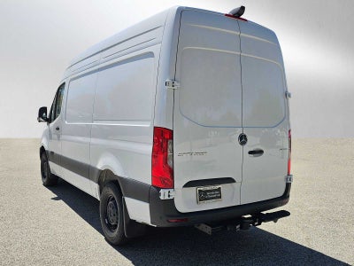 2026 Mercedes-Benz Sprinter 2500 Standard Roof I4 Diesel 144 RWD