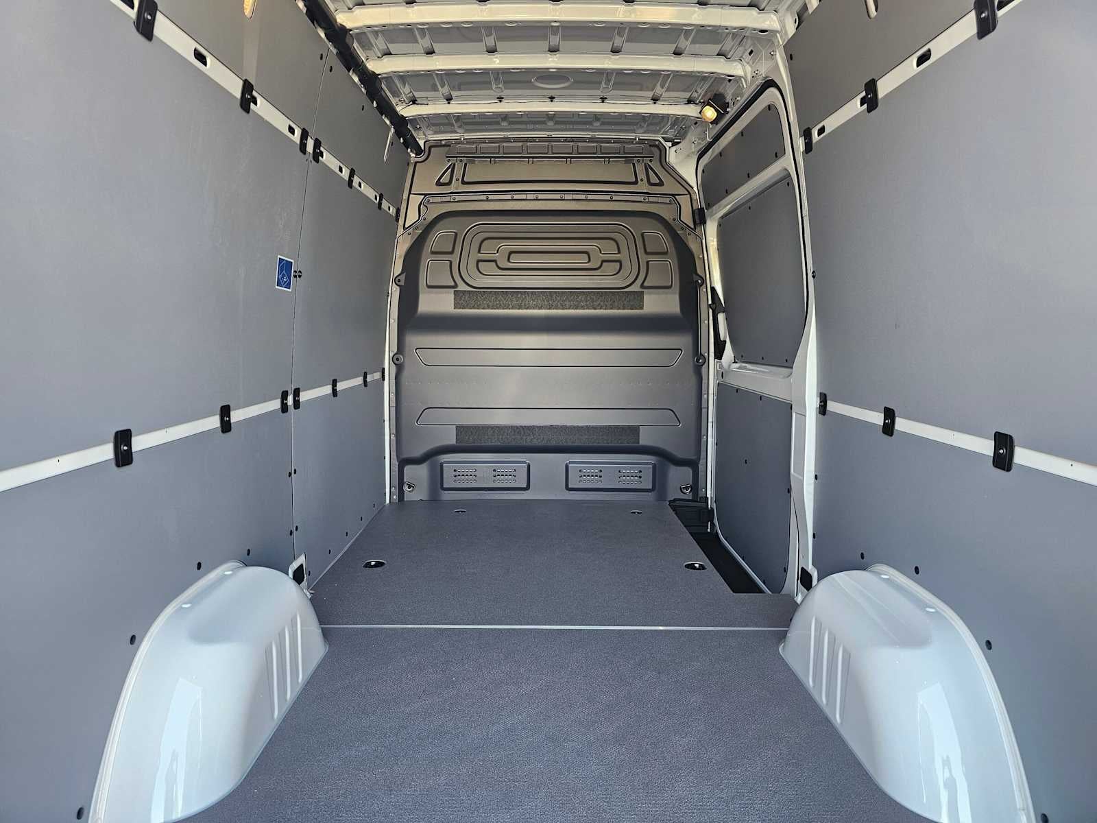 2026 Mercedes-Benz Sprinter Cargo 2500 Standard Roof I4 Diesel 144 RWD