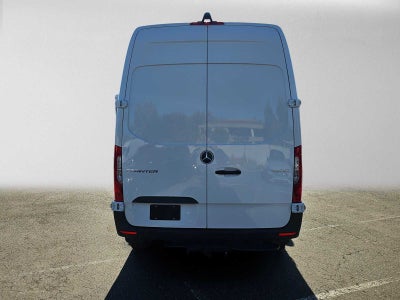 2026 Mercedes-Benz Sprinter Cargo 2500 Standard Roof I4 Diesel 144 RWD