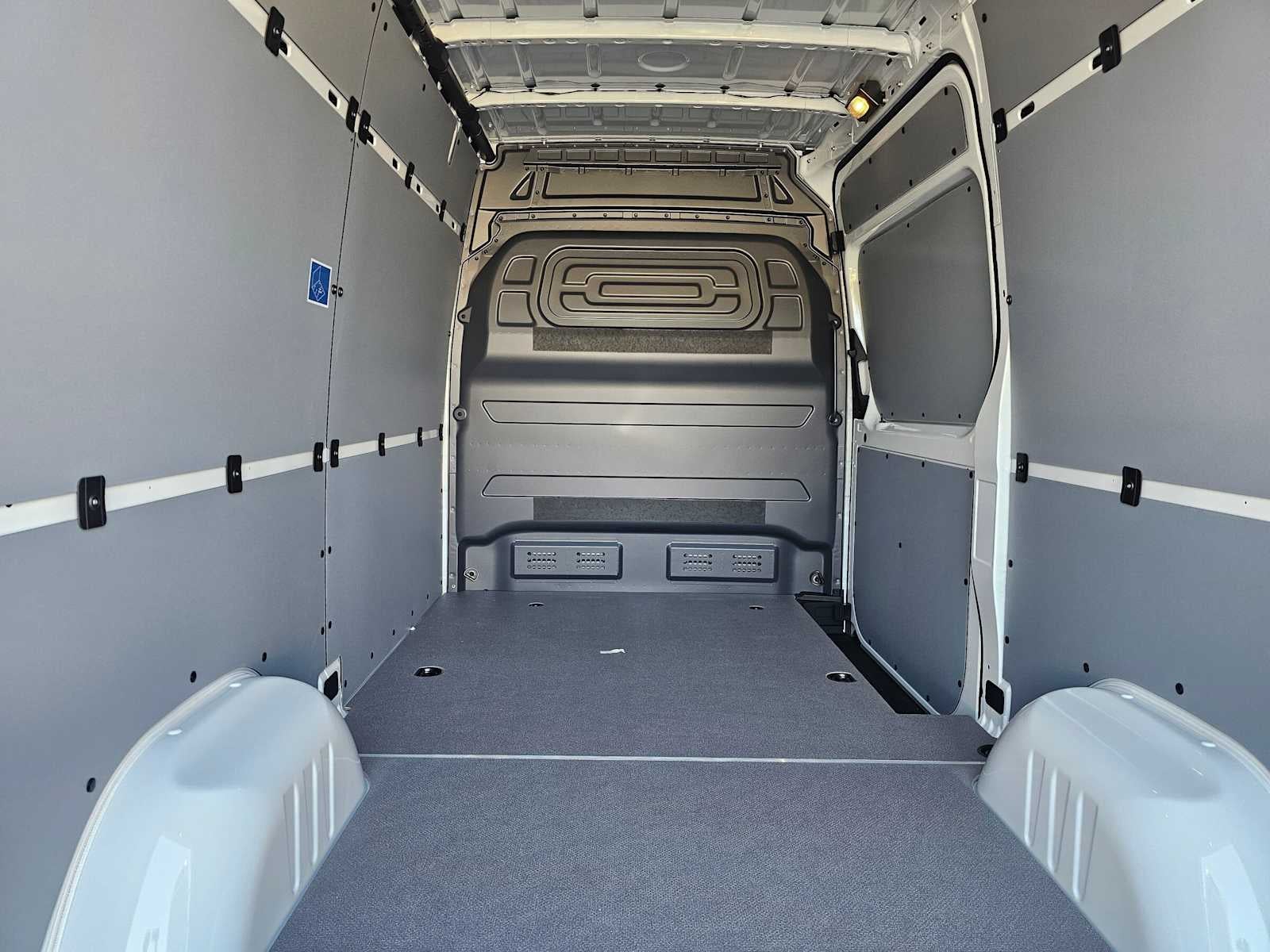 2026 Mercedes-Benz Sprinter Cargo 2500 Standard Roof I4 Diesel 144 RWD