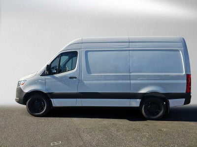 2026 Mercedes-Benz Sprinter Cargo 2500 Standard Roof I4 Diesel 144 RWD