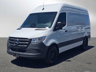 2025 Mercedes-Benz Sprinter Cargo Van 2500 Standard Roof I4 Diesel HO 144" RWD