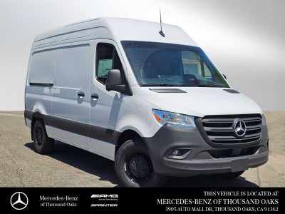 2026 Mercedes-Benz Sprinter 2500 Standard Roof I4 Diesel HO 144 RWD
