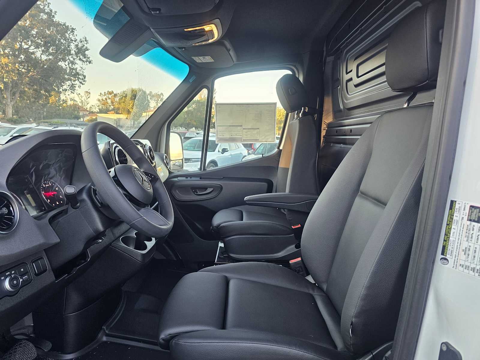 2025 Mercedes-Benz Sprinter Cargo Van 2500 Standard Roof I4 Diesel HO 144 RWD