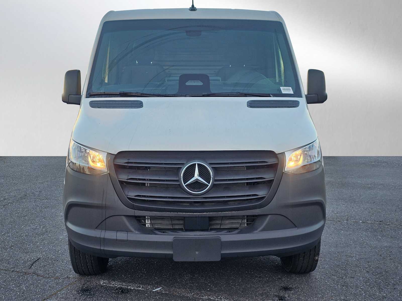 2025 Mercedes-Benz Sprinter Cargo Van 2500 Standard Roof I4 Diesel HO 144 RWD