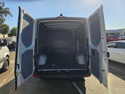 2025 Mercedes-Benz Sprinter Cargo Van 2500 Standard Roof I4 Diesel HO 144 RWD