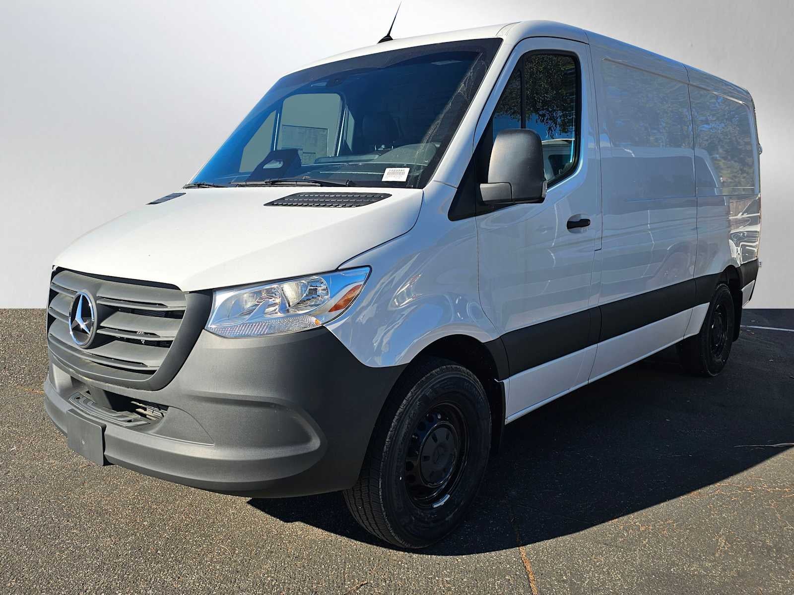 2025 Mercedes-Benz Sprinter Cargo Van 2500 Standard Roof I4 Diesel HO 144 RWD