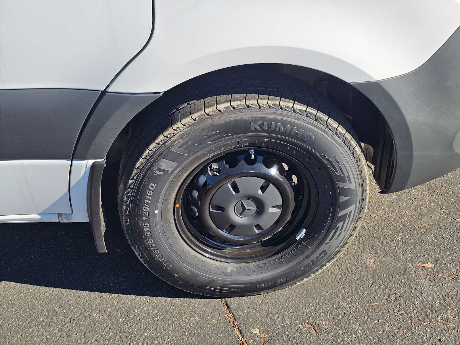 2025 Mercedes-Benz Sprinter Cargo Van 2500 Standard Roof I4 Diesel HO 144 RWD