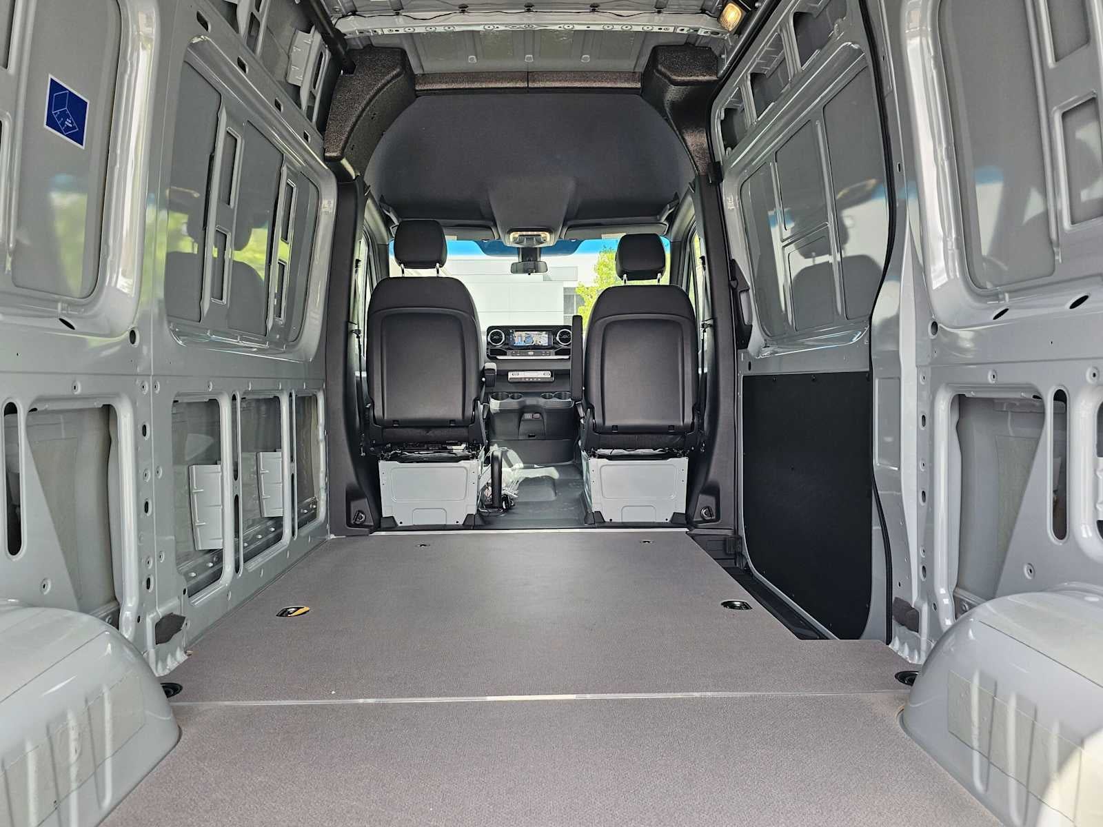 2025 Mercedes-Benz Sprinter Cargo Van 2500 Standard Roof I4 Diesel HO 144 AWD