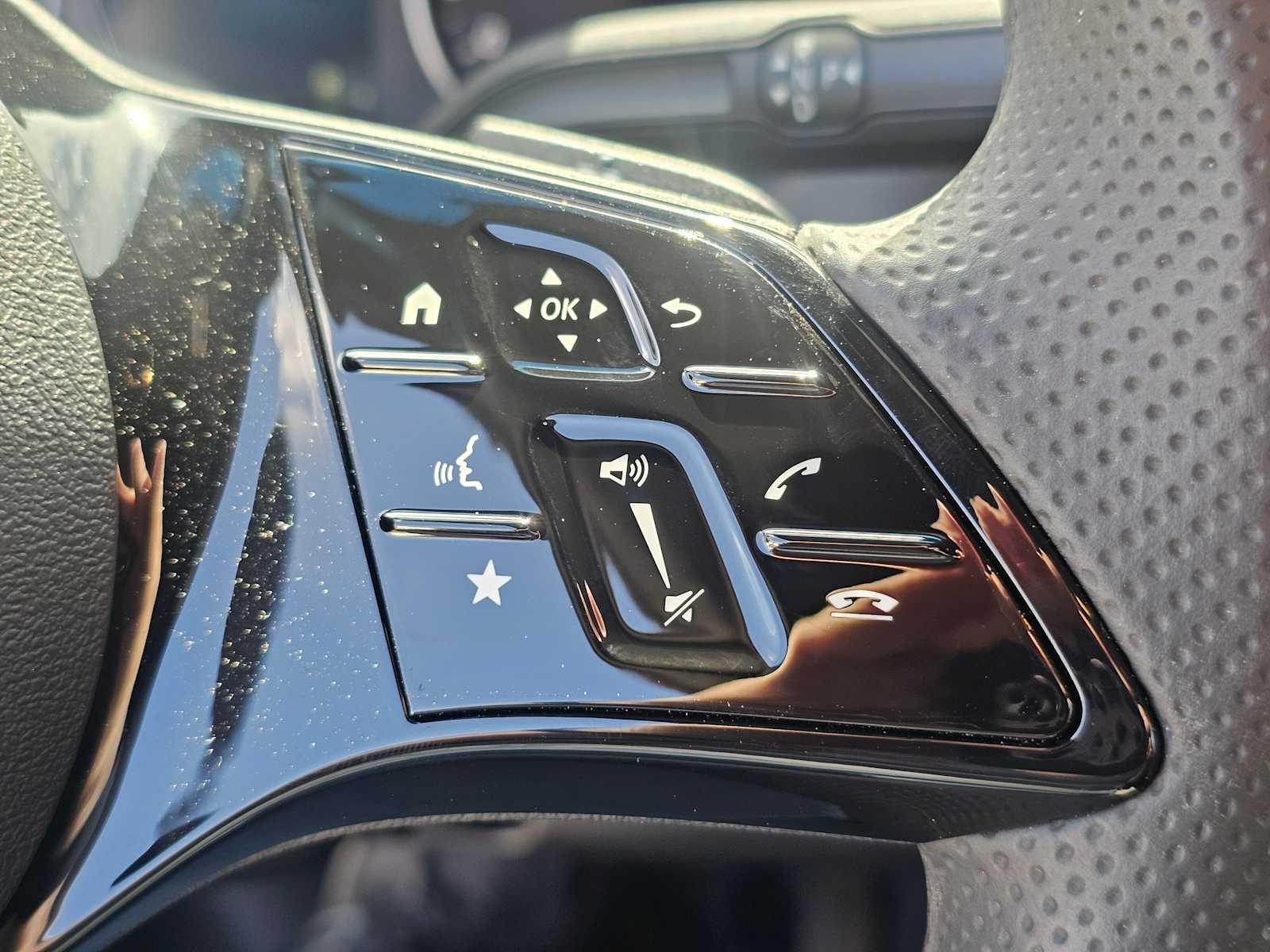 2025 Mercedes-Benz Sprinter Cargo Van 2500 Standard Roof I4 Diesel HO 144 AWD