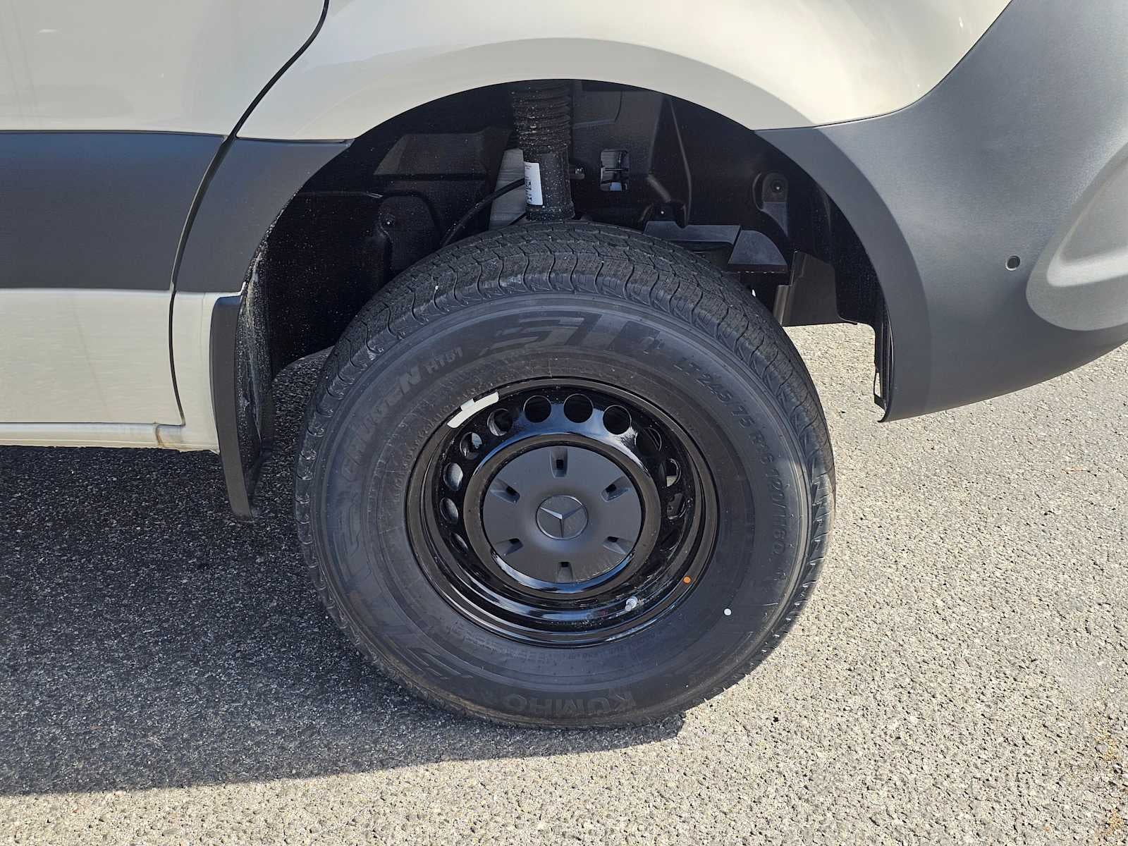 2025 Mercedes-Benz Sprinter Cargo Van 2500 Standard Roof I4 Diesel HO 144 AWD