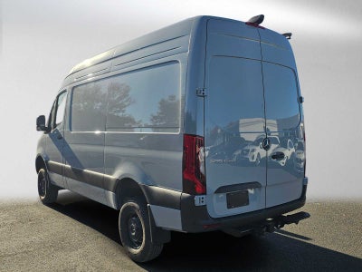 2027 Mercedes-Benz Sprinter Cargo 2500 Standard Roof I4 Diesel HO 144 AWD