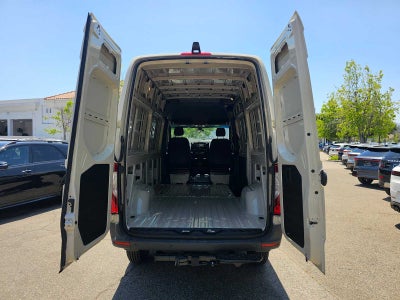 2025 Mercedes-Benz Sprinter Cargo Van 2500 Standard Roof I4 Diesel HO 144 AWD