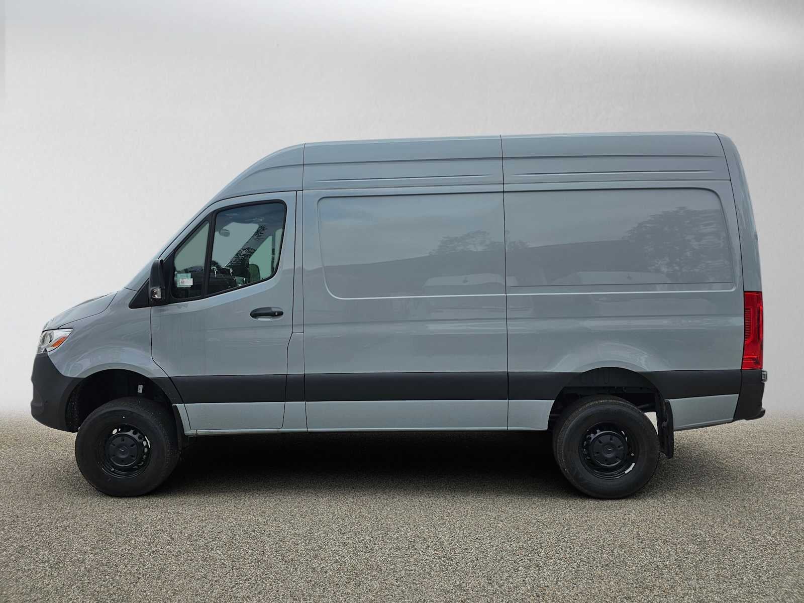2025 Mercedes-Benz Sprinter Cargo Van 2500 Standard Roof I4 Diesel HO 144 AWD