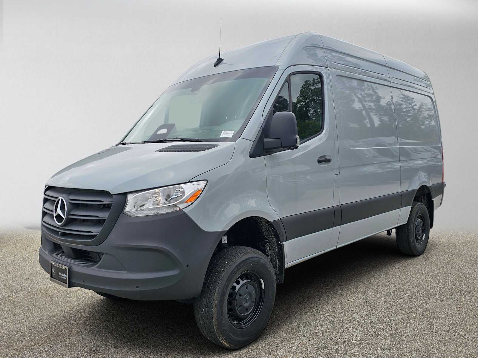 2025 Mercedes-Benz Sprinter Cargo Van 2500 Standard Roof I4 Diesel HO 144 AWD