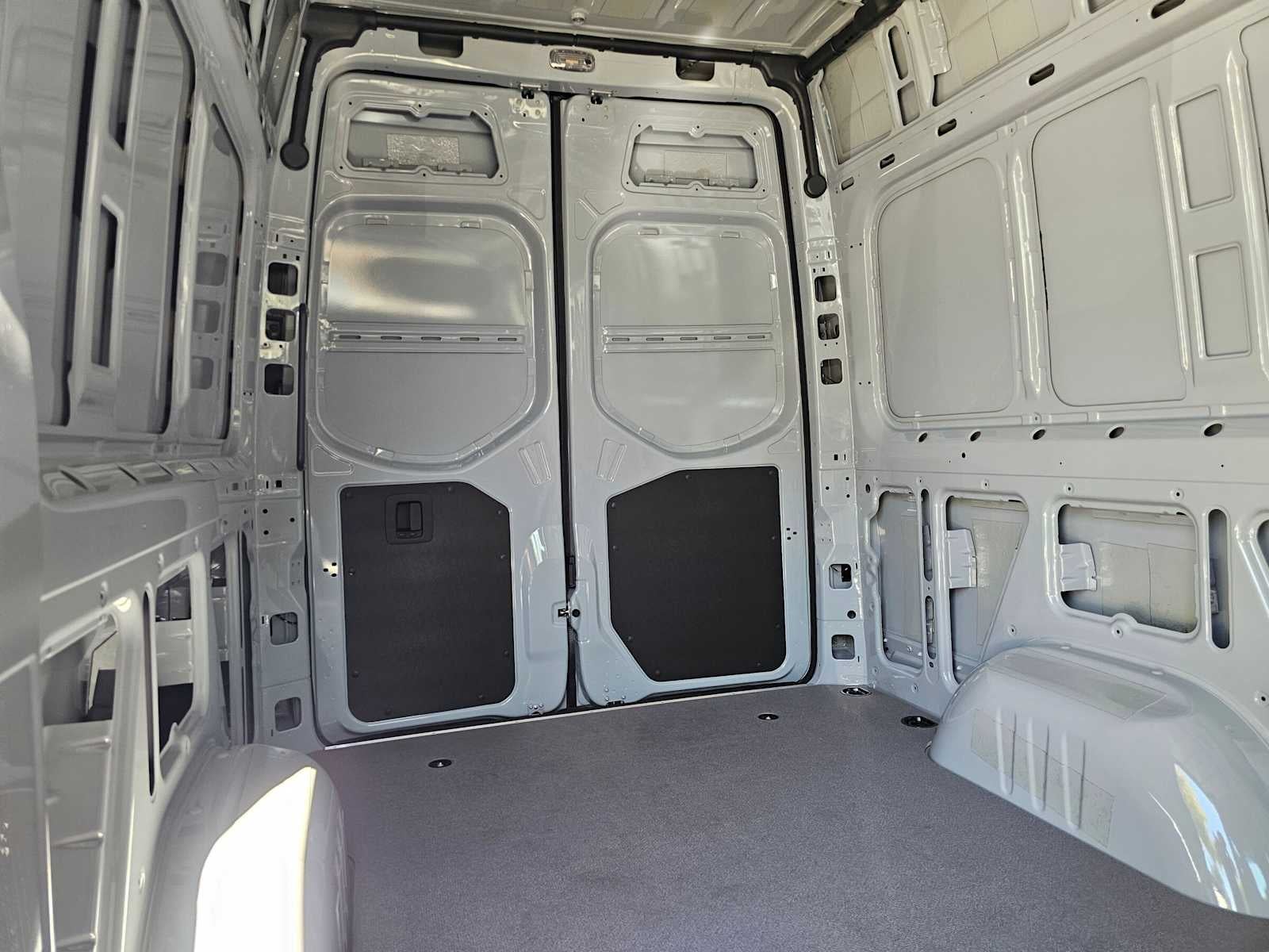 2025 Mercedes-Benz Sprinter Cargo Van 2500 Standard Roof I4 Diesel HO 144 AWD