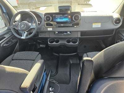 2027 Mercedes-Benz Sprinter Cargo 2500 Standard Roof I4 Diesel HO 144 AWD