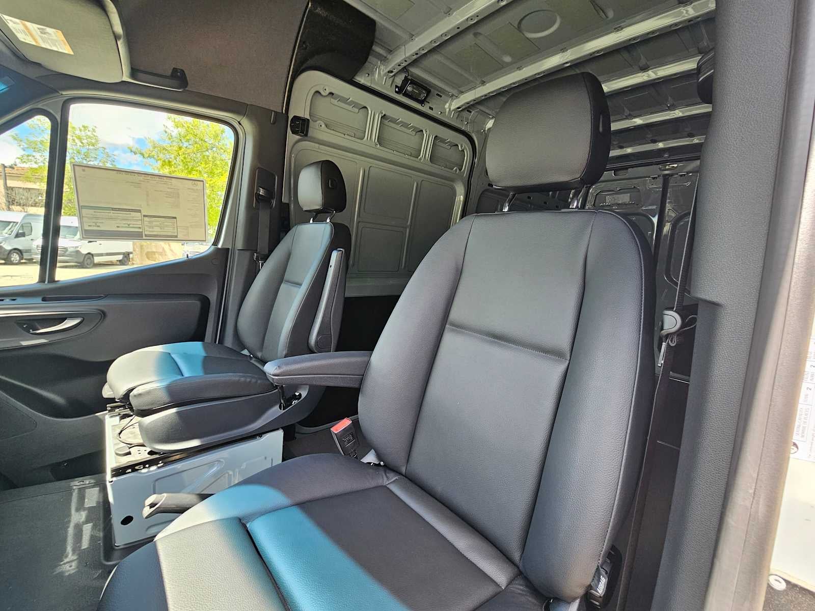 2025 Mercedes-Benz Sprinter Cargo Van 2500 Standard Roof I4 Diesel HO 144 AWD