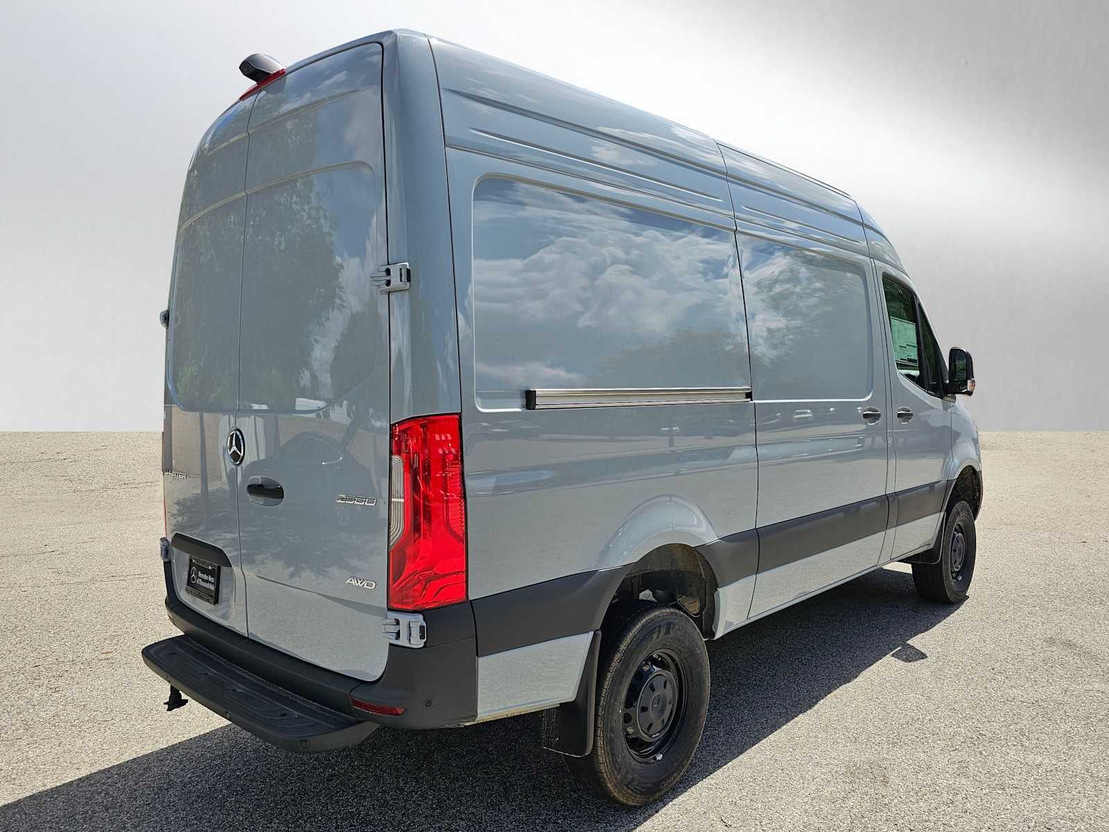 2025 Mercedes-Benz Sprinter Cargo Van 2500 Standard Roof I4 Diesel HO 144 AWD